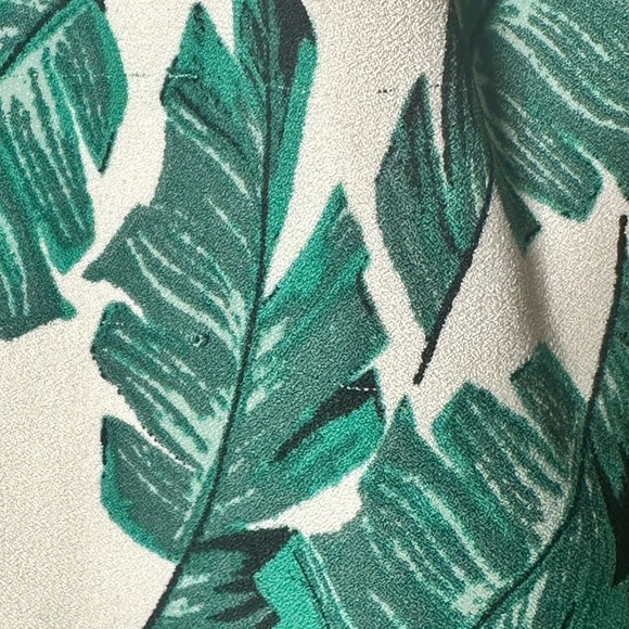 Modamix Plus Size Floral Skirt - Picture 7 of 7